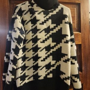 H&M Houndstooth Oversized Chunky Knit Sweater